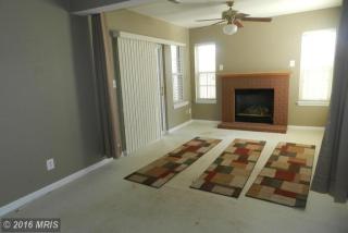 9441 Silver Meteor Ct, Manassas VA  20111-3045 exterior