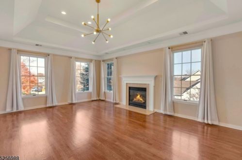 12 Quail Run, Dover NJ  07869-2827 exterior