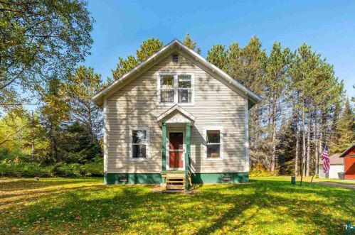 2121 Town Line Rd, Fairbanks, MN 55602-8008