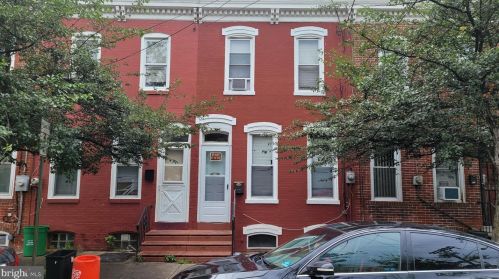 631 Royden St, Camden, NJ 08103-1426