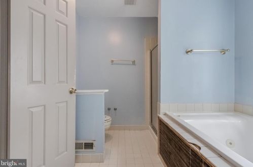 14434 Bradshaw Dr, Silver Spring MD 20905-6508 exterior