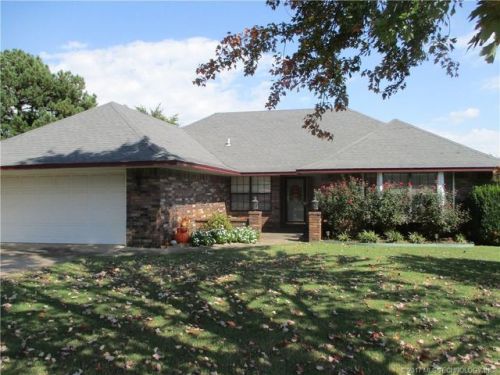 2700 Witteville Dr, Poteau, OK 74953-2071