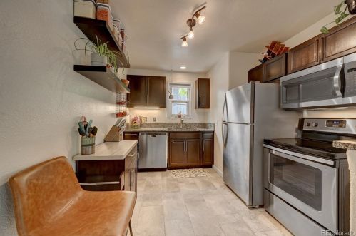29 Knox Ct, Denver CO  80219-1404 exterior