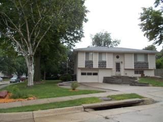 763 2nd St, Holland, NE 68372-9634