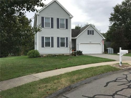 30 Sandtrap Ln, Middletown, CT 06457-8743