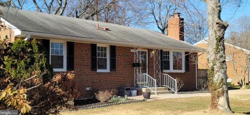 4904 Terrell St, Annandale, VA 22003-5427