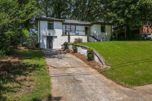 1902 Flintwood Dr, Atlanta GA  30316-4134 exterior