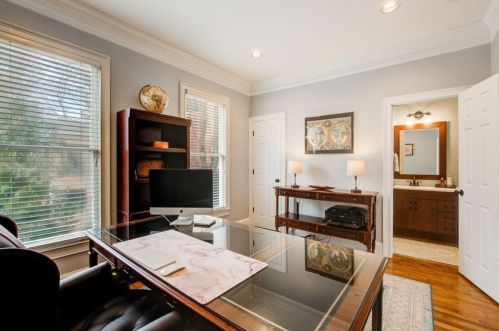 4450 Crestwicke Pointe, Atlanta GA  30319-1081 exterior