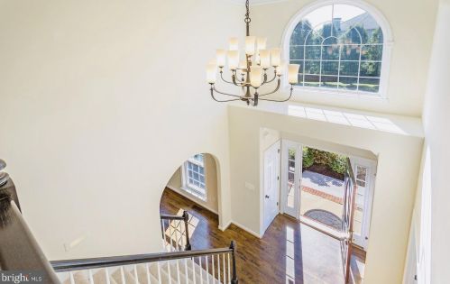 6903 Tower Of London Dr, Fredericksburg, VA 22407-8577