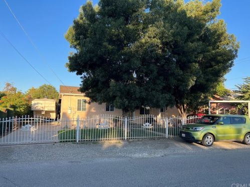 496 Easy St, Merced, CA 95340-9389