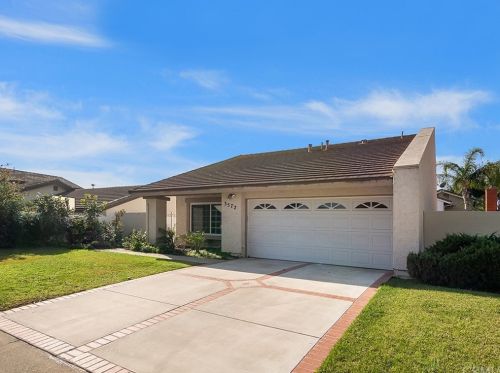 3572 Carmel Ave, Irvine CA  92606-1715 exterior