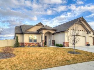 316 Long Bay Way, Star, ID 83669-5107
