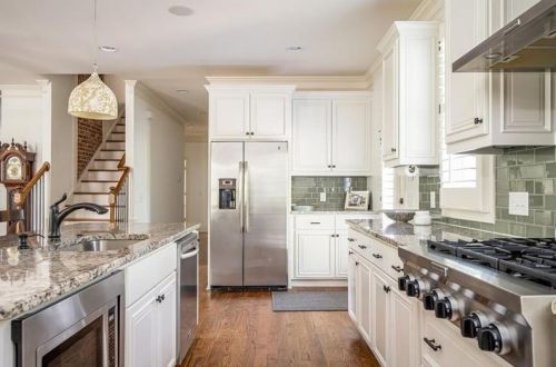 4437 Carmain Dr, Atlanta GA  30342-3503 exterior