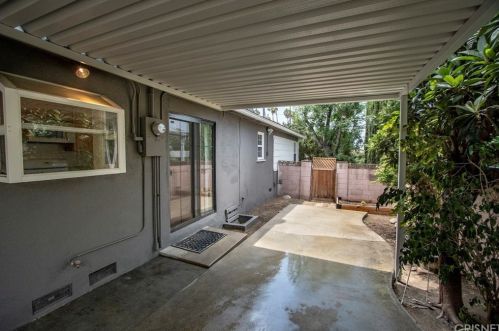 1205 Western Ave, Glendale CA  91201-1426 exterior