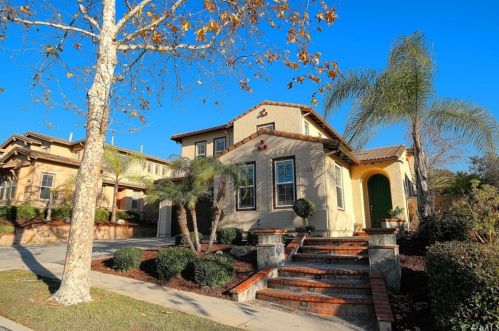 2856 Muir Trail Dr, Fullerton, CA 92833-5516