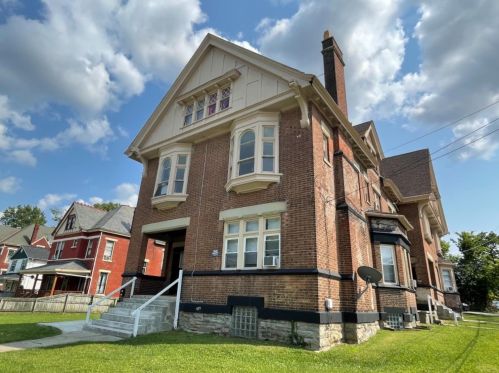 671 Glenwood Ave, Cincinnati, OH 45229-2315