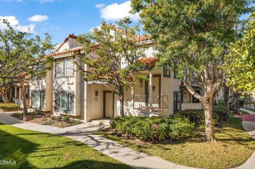 2015 Majorca Dr, Oxnard, CA 93035-3649