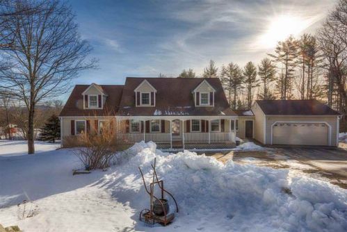 95 Martin Hill Rd, Chichester, NH 03234-4006