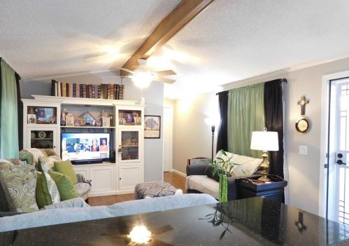 471 Almond Dr, Lodi, CA 95240-6304