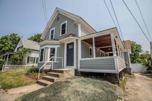 3 Russell St, Wilton, NH