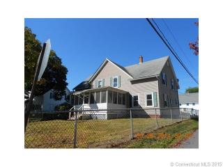 30 1st St, Plainfield, CT 06374-1107