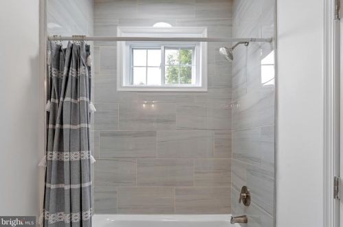 805 Colby Ave, Silver Spring MD 20912-5849 exterior