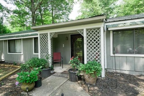 176 Laurel Hill Dr, Dahlonega, GA 30533-2999