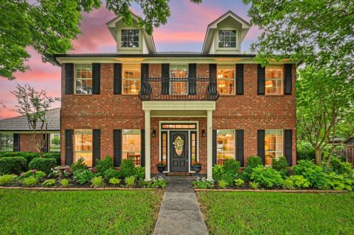 912 Glen Abbey Dr, Midlothian TX  76063-3716 exterior