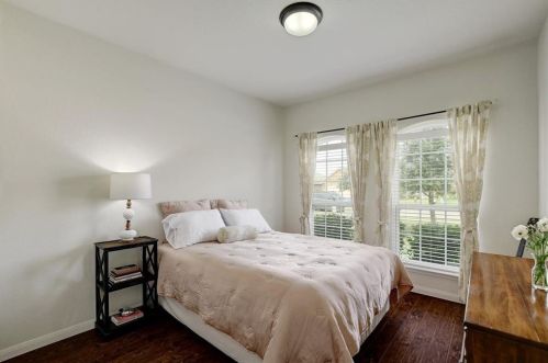 1265 Twin Estates Dr, Uhland TX 78640 exterior