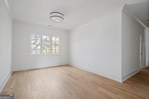 695 Moores Mill Rd, Atlanta GA  30327-0015 exterior