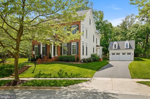 17810 Auburn Village Dr, Sandy Spring, MD 20860-1030