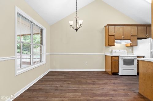 237 Oakwood Cir, Stockbridge GA  30281-6357 exterior