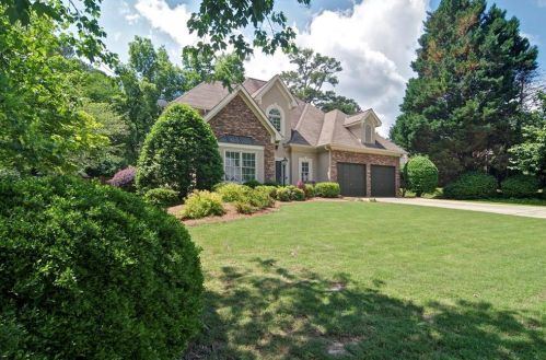 2200 Foxboro Ln, Atlanta GA  30360-1633 exterior