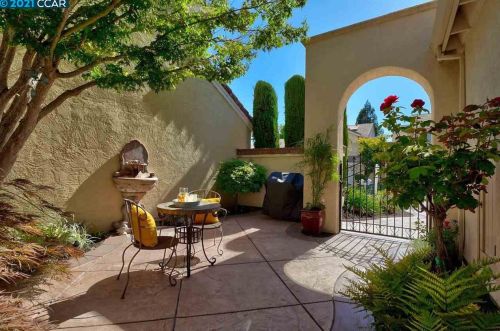 2035 Canyon Lakes Dr, San Ramon, CA 94582-4922
