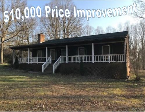 71 Union Camp Dr, Bumpass, VA 23024-3407