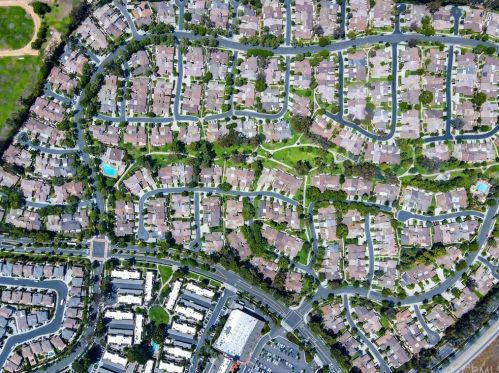 5255 Thorn Tree Ln, Irvine CA  92612-2346 exterior