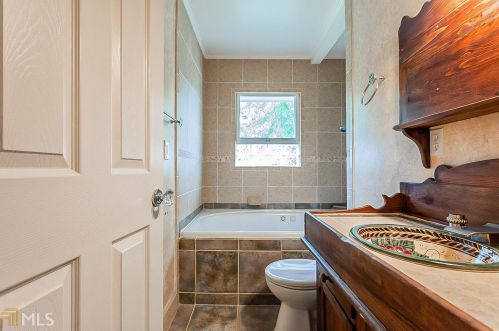 2661 Fleur De Lis Way, Atlanta GA  30360-1203 exterior