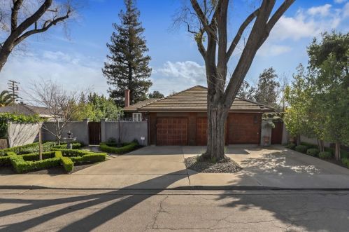 914 Yale Ave, Modesto, CA 95350-5957