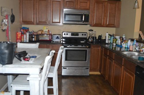 560 Mills Dr, Porterdale GA  30016-7574 exterior