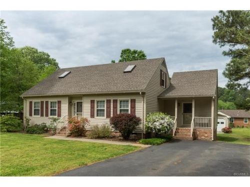 7132 Club Dr, Quinton, VA 23141-1606