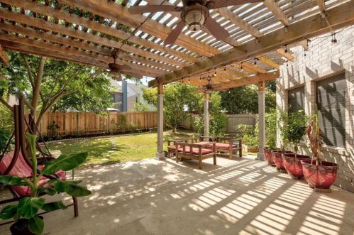 11217 Blairview Ln, Austin TX  78748-3964 exterior