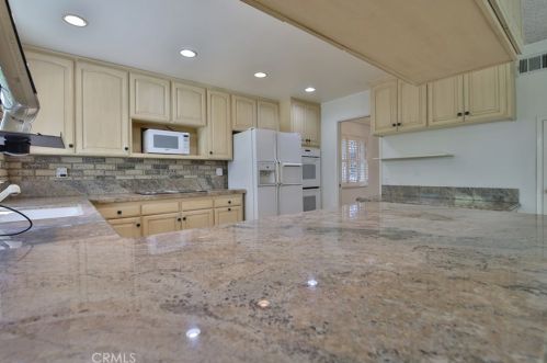 11476 Culebra St, Cypress CA 90630-5340 exterior