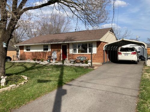 4630 Clayton Dr, Cincinnati, OH 45244-1404