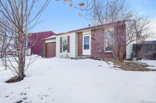 245 Coolidge Ct, Bennett, CO 80102-7824