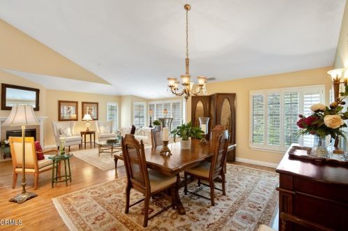 2036 Montecito Dr, Glendale CA  91208-1824 exterior