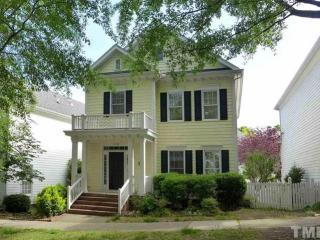 120 Tharrington Dr, Chapel Hill NC  27516-4419 exterior