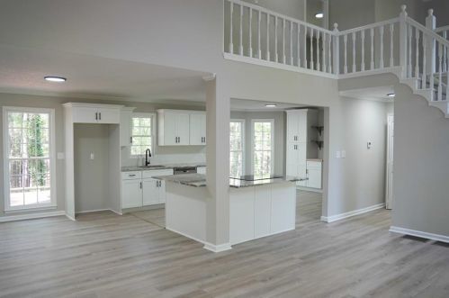 129 Plantation Trce, Holly Springs, GA 30188-2271