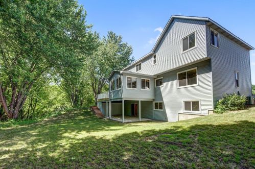 663 Bridle Ridge Rd, Saint Paul MN  55123-1679 exterior
