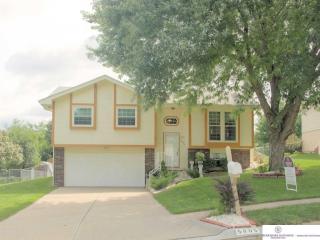 5805 128th St, Omaha, NE 68164-1359