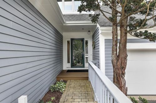 36 Bagy Wrinkle Cv, Warren, RI 02885-4114